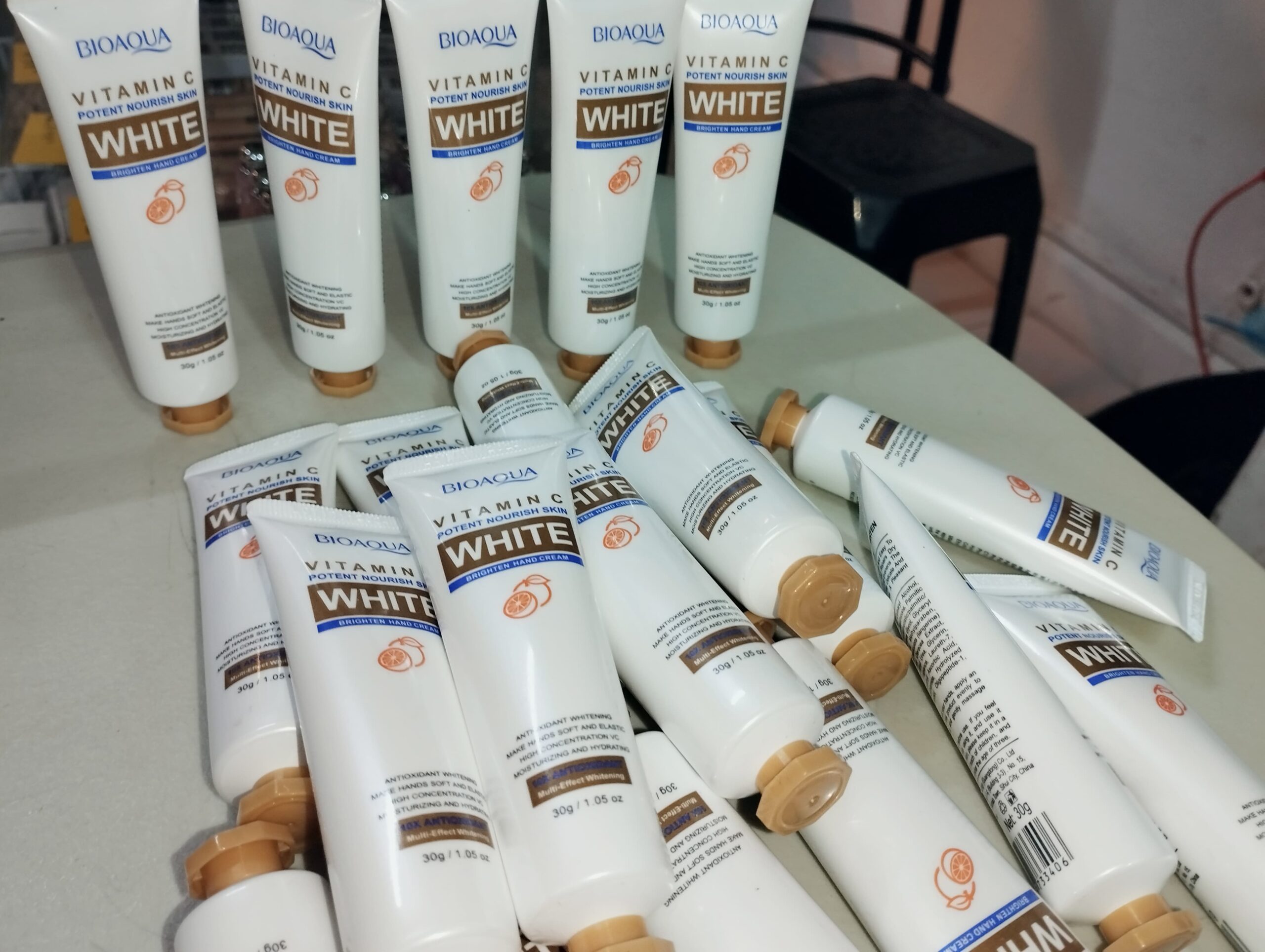 CREMA DE MANOS VITAMINA C BIOAQUA