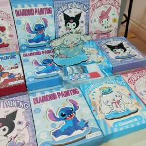 FIGURA DIAMONT SANRIO