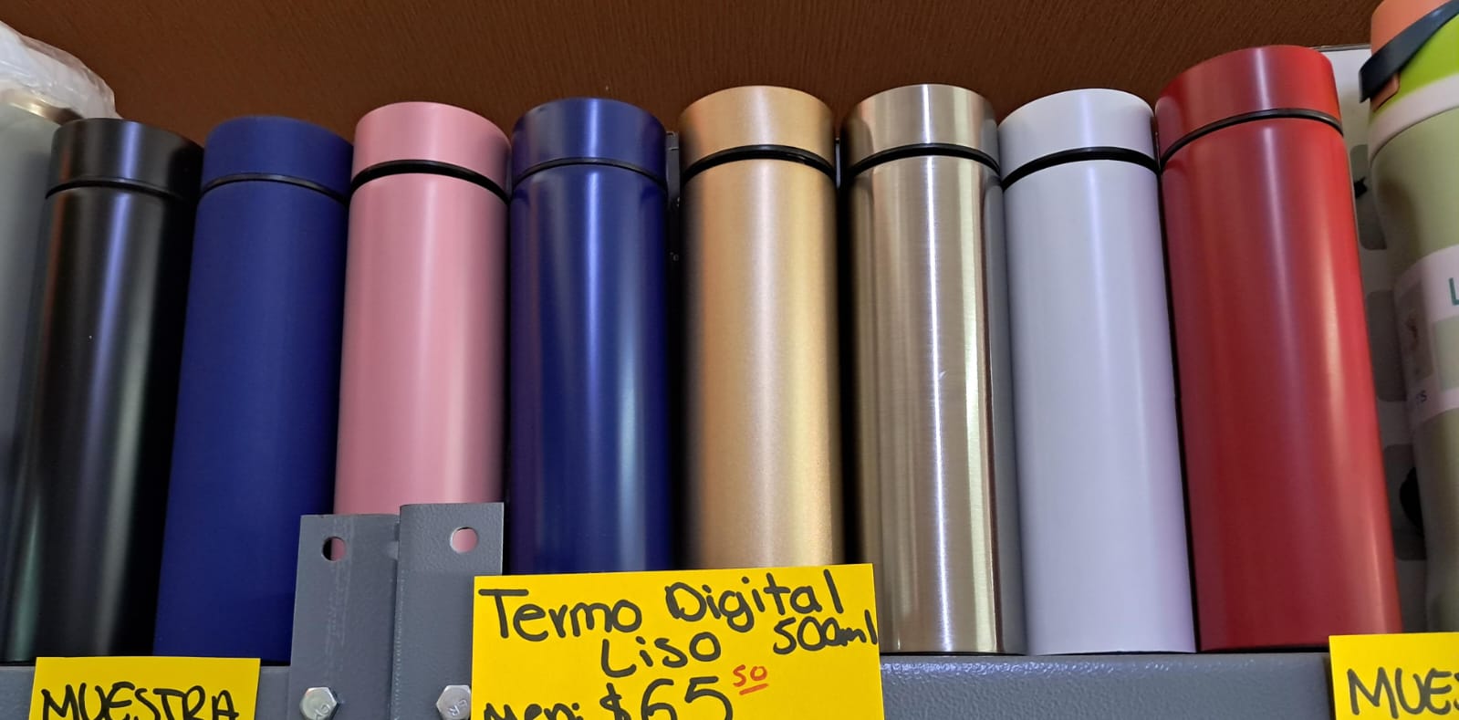 Termo Digital Liso 500ML - Imagen 2